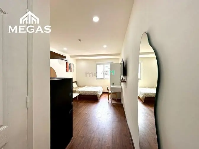 Studio Cửa Sổ Trời Đầy Đủ Nội Thất Ngay Bên Cạnh E.town Cộng Hòa