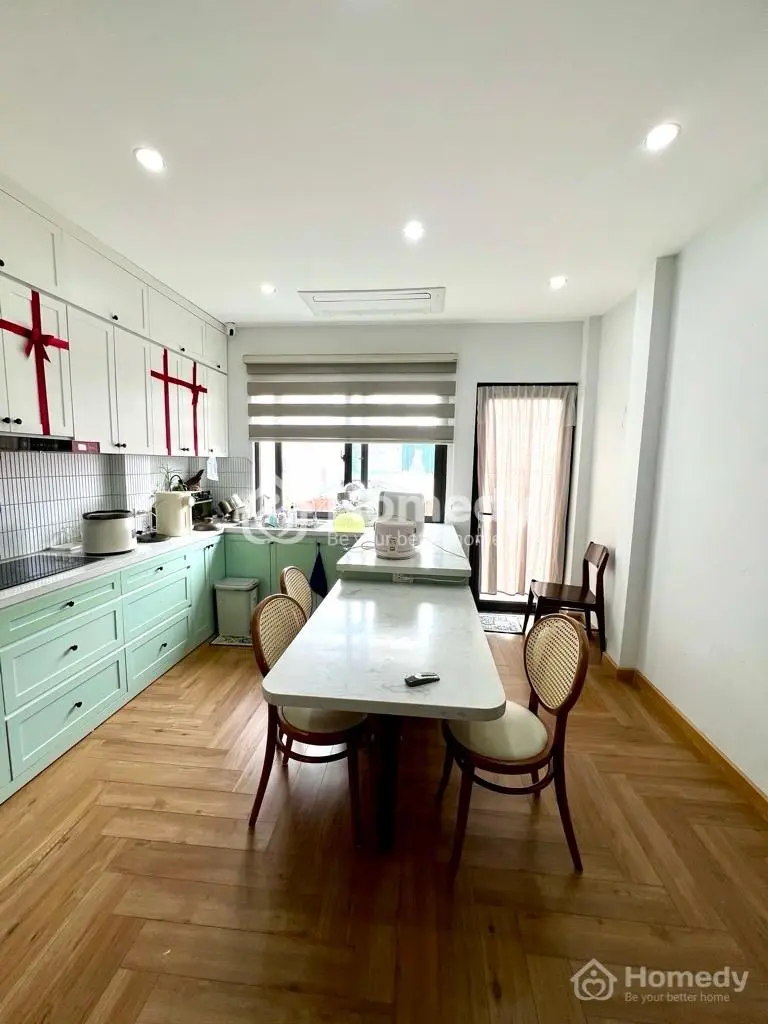 Bán Nhà Thái Hà 40M Oto Vào Nhà, Gara Oto 6 Tầng Giá 14,5Tỷ