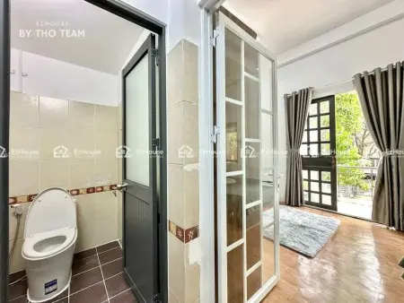Căn Hộ Studio Ban Công Tách Bếp – Full Nội Thất, Rộng Rãi Thoáng Mát, Gần Sân Bay Tân Sơn Nhất