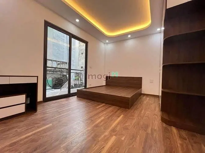 Bán Nhà Phố Giải Phóng - Phương Liệt, Dt63M2, Giá Hơn 9 Tỷ , Kinh Doan