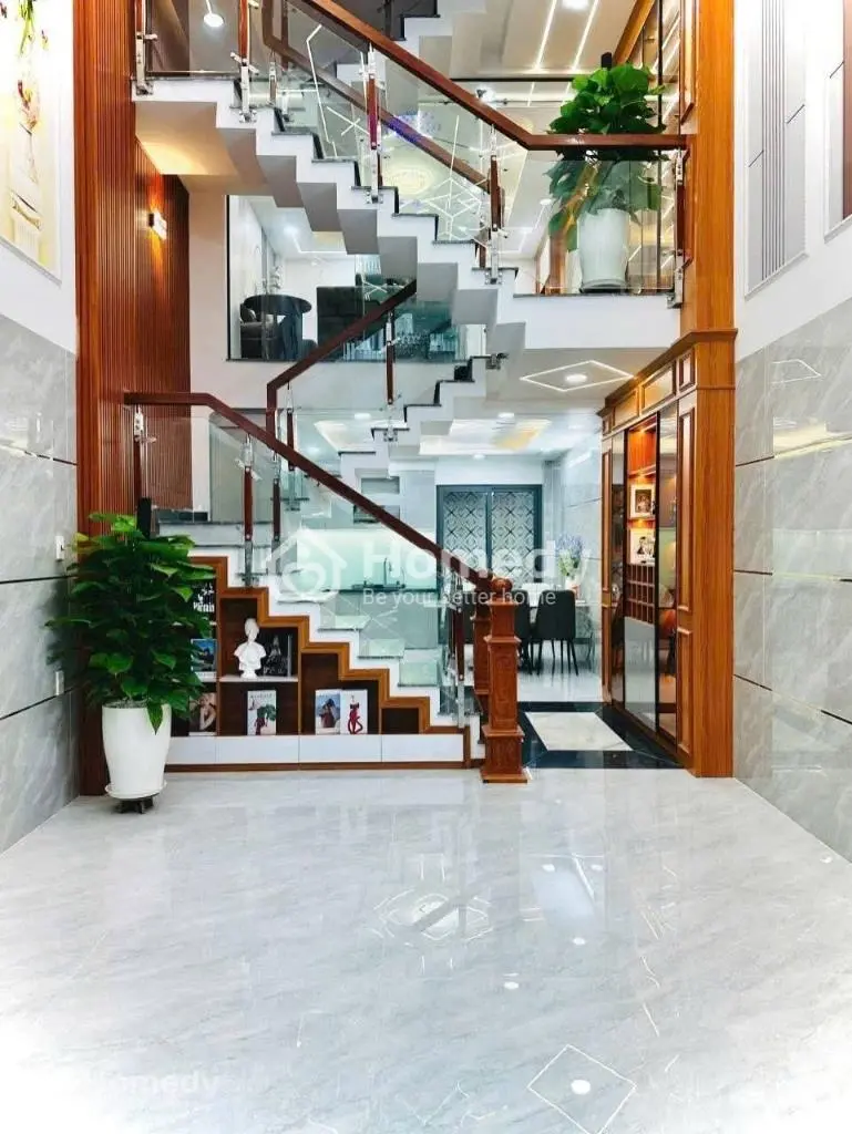 Bán Nhà Đẹp Bình Tân Gần Aeon Tân Phú,