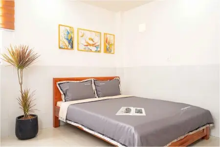 Còn Trống 1 Phòng Mới Xây Giống Trong Hình