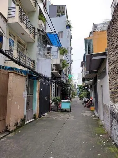 Bán Nhà Quận 11 Đường Lãnh Bình Thăng Dt: 5.2 × 13.8M (Cn 50M²)