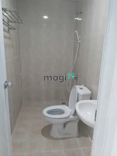 Bán Căn Hộ Khuông Việt, Dt 74M2, 2Pn, Nt Cơ Bản, Giá 3.9 Tỷ Tl