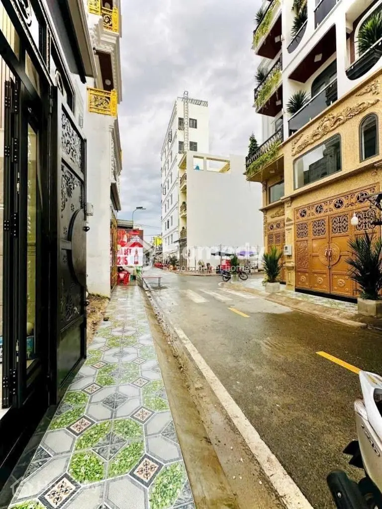 Bán Nhà Đẹp Bình Tân Gần Aeon Tân Phú,