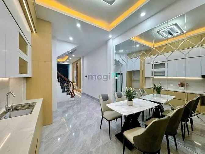 Siêu Phẩm Thanh Xuân, Gara 7 Chỗ, 10M Ra Hồ, 50M2, 15.5 Tỷ - Sổ Vuông