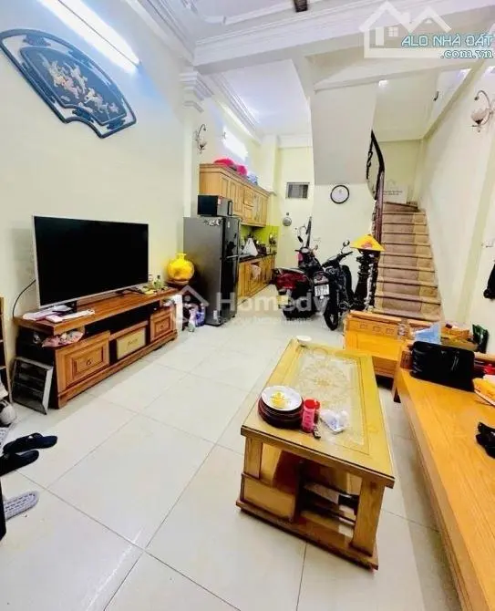 Nhà Phố Thụy Khuê 29M2 * 4 Tầng, Nhà Dân Xây, Ngõ Nông Gần Mặt Phố, Tiện Tích Bạt Ngàn. Giá 6,8 Tỷ