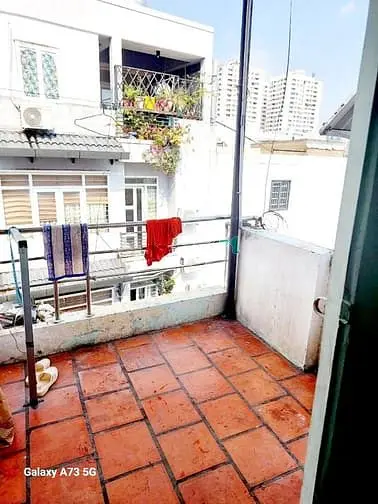 Cho Thuê Phòng Q3.Rộng Rãi.nội Thất.cửa Sổ Ban Công.wc Riêng.3Tr3