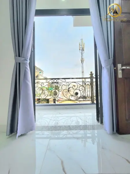 Căn Hộ Studio Ban Công Full Nội Thất Gần Sân Bay Tân Sơn Nhất & Etown Cộng Hòa Tân Bình