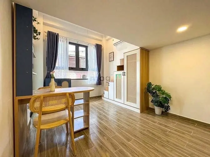 Duplex Mới Xây - Nơ Trang Long- Cửa Sổ