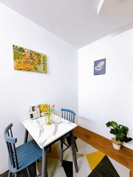 Cho Thuê Phòng Ban Công Cách Học Viện Khàng Không 800M