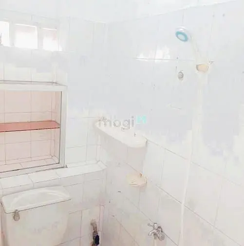 Cho Thuê Phòng Q3.Rộng Rãi.nội Thất.cửa Sổ Ban Công.wc Riêng.3Tr3