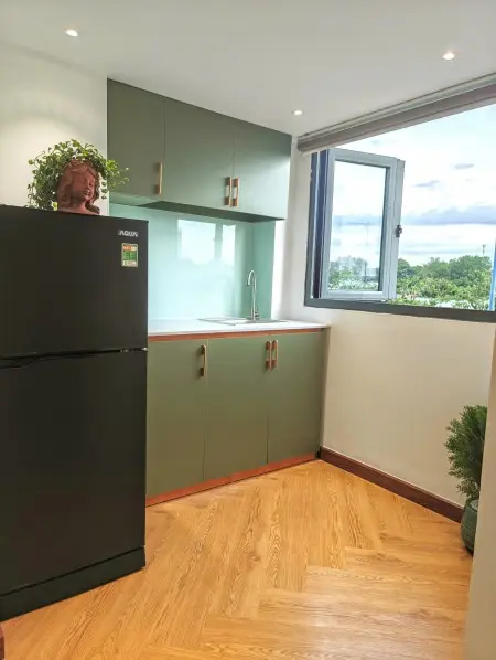 Cho Thuê Phòng Có Gác Ban Công Đẹp Xinh Ngay Mặt Tiền Võ Văn Kiệt Q5 Gần Cầu Chữ Y Đh Y Dược