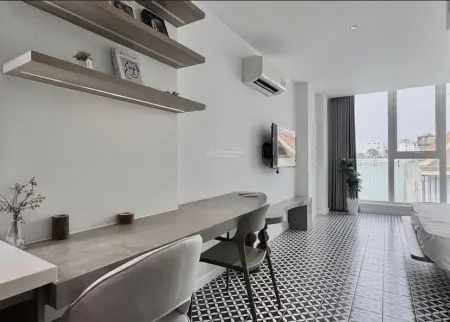 Cho Thuê Studio – Ban Công & Cửa Sổ – Full Nội Thất