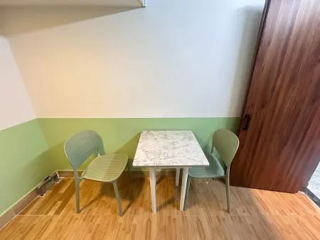 Em Cần Pass Lại Phòng Mong Anh/Chị/Em Giúp Đỡ