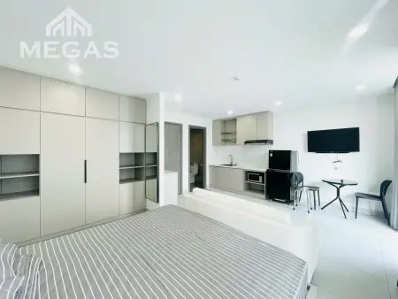 Căn Hộ Studio Cao Cấp Có Ban Công – Full Nội Thất, Thang Máy – Ngay Trung Tâm Quận Tân Bình