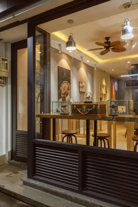 Cho Thuê Mặt Bằng Trung Tâm Quận 1, Đường Nguyễn Trãi, Dt 38 X 12M (60M2) Mới Trống