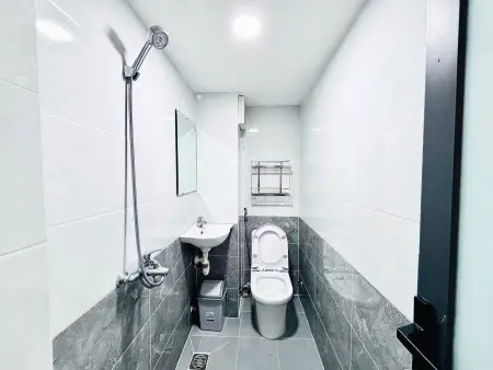 A51 Bạch Đằng – P2 – Tân Bìnhnhà Thang Máy – Nước Nóng Nlmt