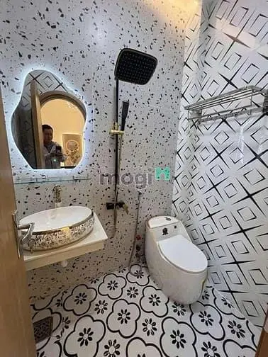 Cho Thuê Nhà 449/3C Sư Vạn Hạnh, Quận 10. Gần Vạn Hạn Mall