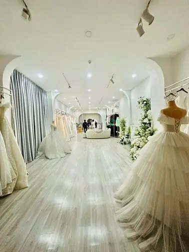 Cho Thuê Nhà Góc 2 Mặt Tiền Số 139B Lê Quang Định, Phường 14, Q. Bt