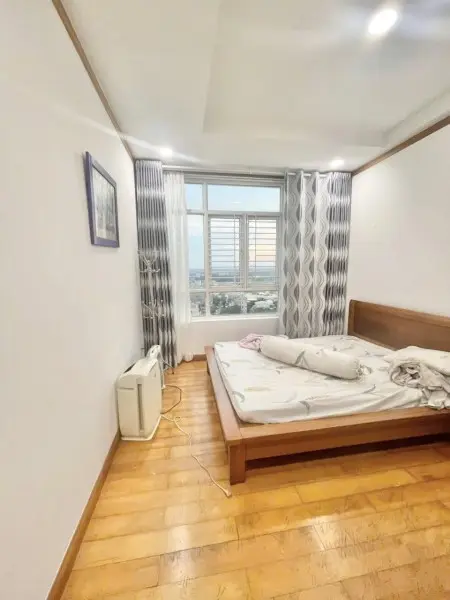 Chung Cư Ruby,P15-Tân Bình Căn 79M2-2P Ngủ, Nội Thất Giá 9,5Tr