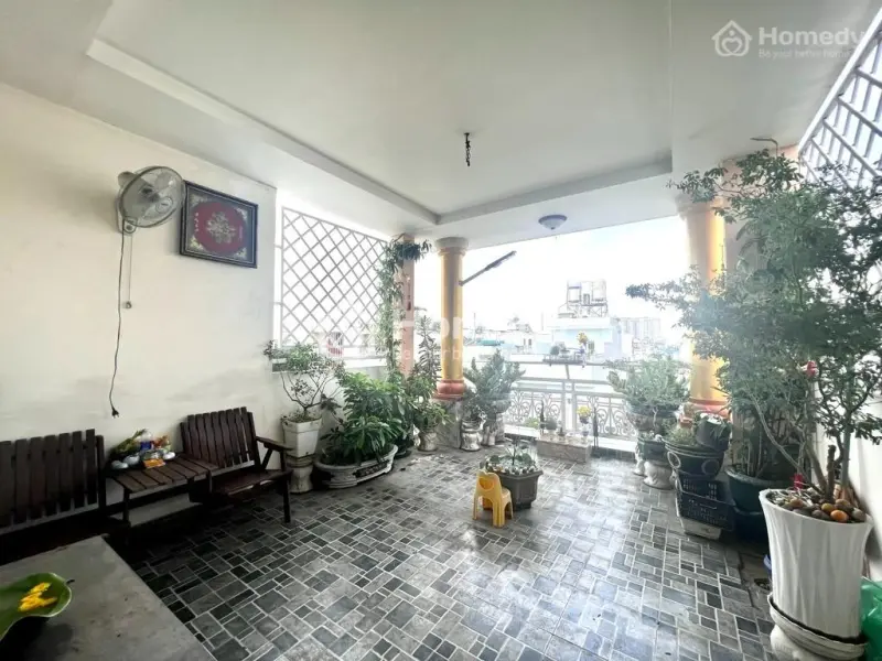 Nhà Đẹp Ở Ngay Khu Phân Lô Đồng Bộ Cao Tầng Gần Chợ Hiệp Bình 4 Tầng 130M2 Chỉ 11 Tỷ.