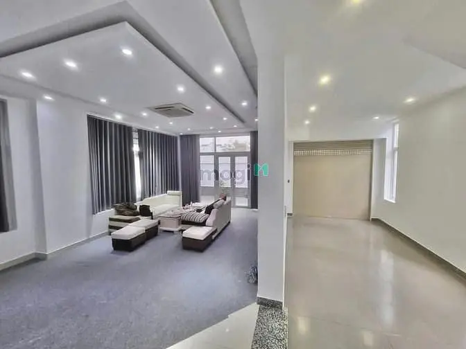 Cho Thuê Nhà Có Hầm Mặt Tiền Trường Sơn, Khu Cư Xá Bắc Hải, P15, Q10