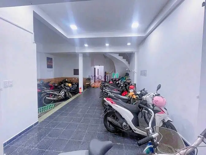 Bán Nhà Chdv 15P (7X15) 32/3/24 Phạm Huy Thông P7 Gò Vấp (Tennis