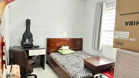 Chung Cư Trần Quang Khải, Quận 1: 64M2, 2P Ngủ, Full Nội Thất, 11Tr/Th