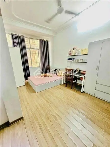 Bán Nhà Yên Lãng 30M2*4T, Cách Phố & Ô Tô 20M, Lô Góc 2 Thoáng, Ngõ Thông, Hơn 7 Tỷ