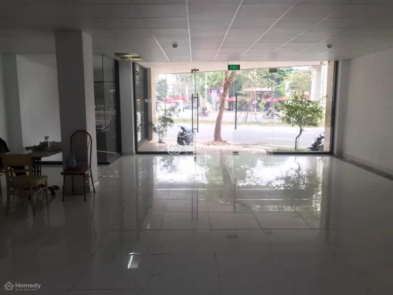 Mặt Phố Hồ Tùng Mậu– 1 Mặt Phố + 1 Mặt Ngõ– Sát Quận Ủy – Kinh Doanh Đa Dạng