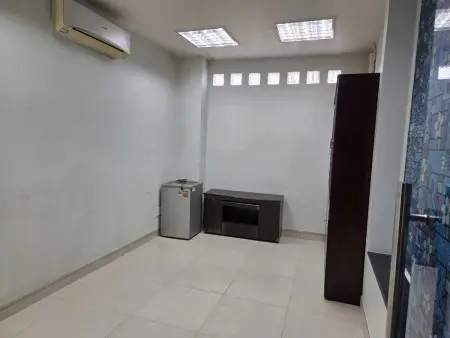 Phòng Đường Âu Dương Lân, Đầy Đủ Nội Thất