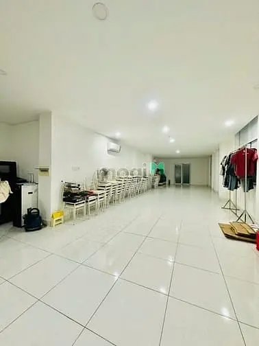 Cho Thuê Nhà Góc 2 Mặt Tiền Số 139B Lê Quang Định, Phường 14, Q. Bt