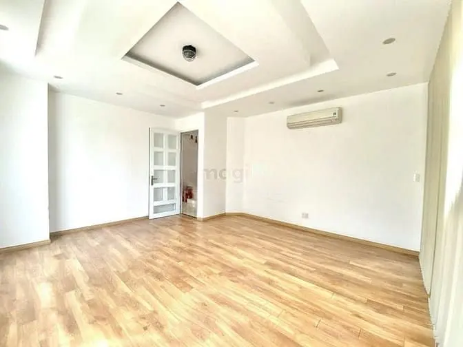 Siêu Phẩm Nhà Đẹp Cư Xá Đô Thành , Quận 3 - Ngang 6M , Gía Thuê Chỉ 37