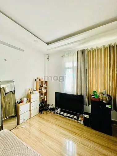 Cho Thuê Căn Góc 2 Mặt Tiền Quận 10 - Giá 27 Triệu