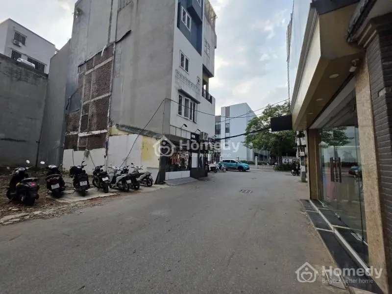 Mảnh Đất Vàng Siêu Hiếm – Liền Kề Vin Gardenia – Ô Tô Tránh Dừng Đỗ– Kd Sầm Uất Ngày Đêm