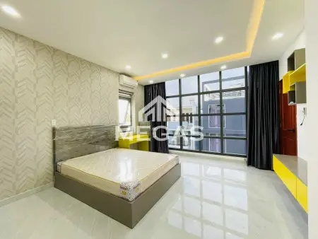 Phòng Mới 100% Cho Thuê Ngay Lý Chính Thắng - Trung Tâm Q3 - Full Nội Thất