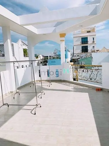 Studio Ban Công & Cửa Sổ - Nguyễn Văn Đậu Bình Thạnh