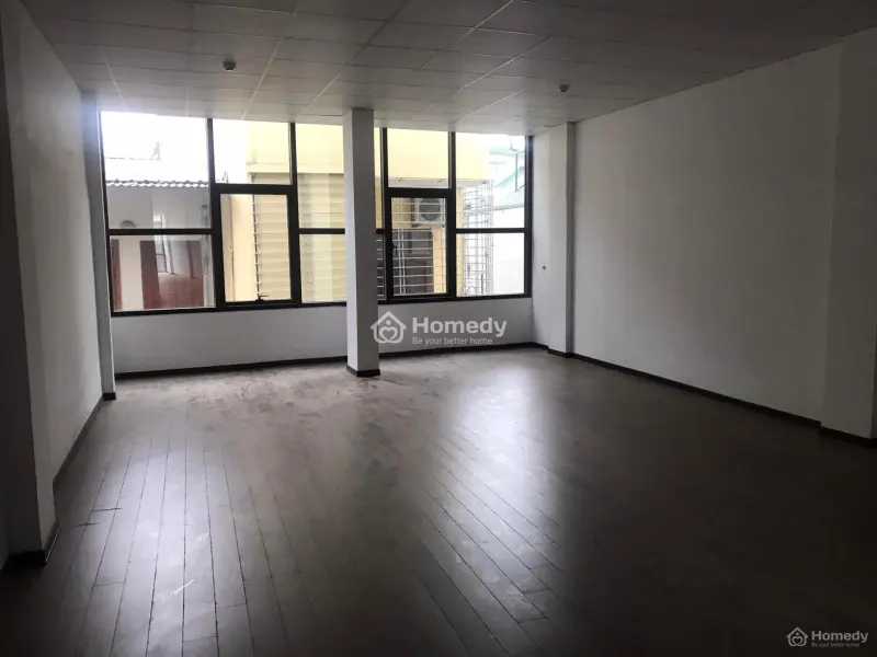 Mặt Phố Hồ Tùng Mậu– 1 Mặt Phố + 1 Mặt Ngõ– Sát Quận Ủy – Kinh Doanh Đa Dạng