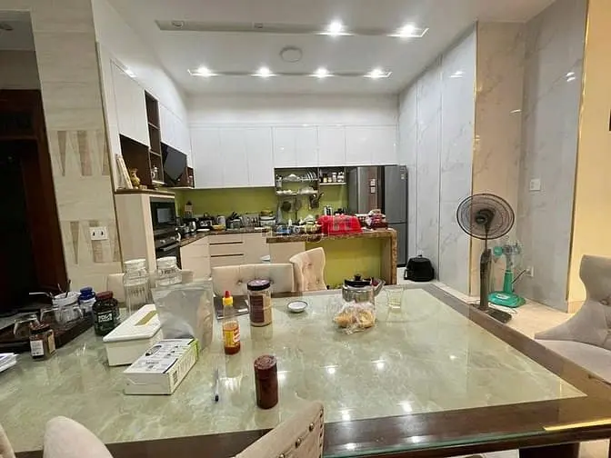 Nhà Bán Ngay Sân Bay Biên Hòa 1 Trệt 2 Lầu Sổ Hồng 145M2 Giá 9.8 Tỷ