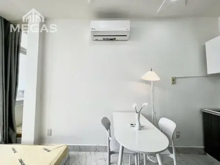 Phòng Cho Thuê Mới 100% Ngay Cmt8 - Quận 3. Full Nội Thất Cao Cấp