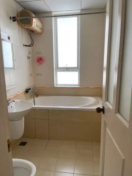 Cần Cho Thuê Căn Hộ Sinh Lợi, Bình Chánh, Dt : 120 M2, 3Pn, 2Wc, Giá : 11.5 Tr/Th