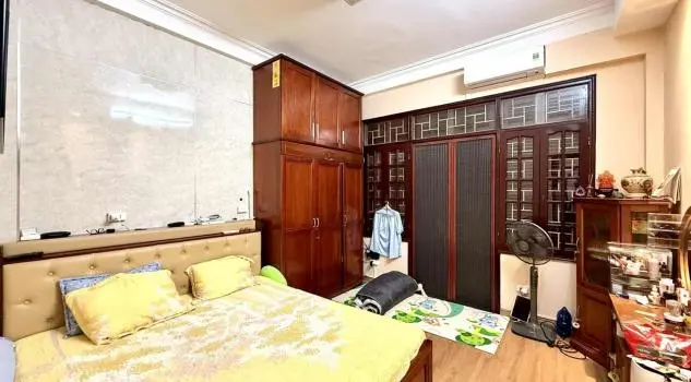 Phân Lô Quân Đội Lê Trọng Tấn, Ô Tô Gần, 2 Thoáng, Tương Lai, 51M2, 15.8 Tỷ.