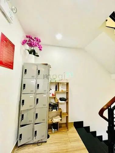 Cho Thuê Căn Góc 2 Mặt Tiền Quận 10 - Giá 27 Triệu