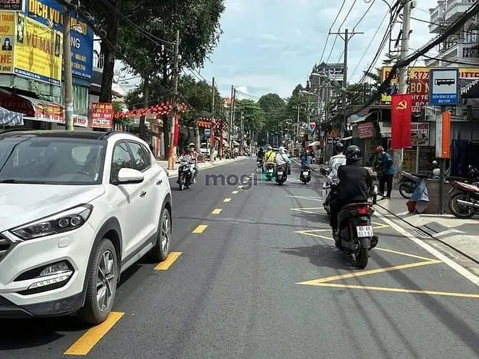 Nhà Đẹp 6L Lung Linh Hẻm 317 Thống Nhất Rộng 4.2M 67M2 Km Tmáy 13.3 Tỷ