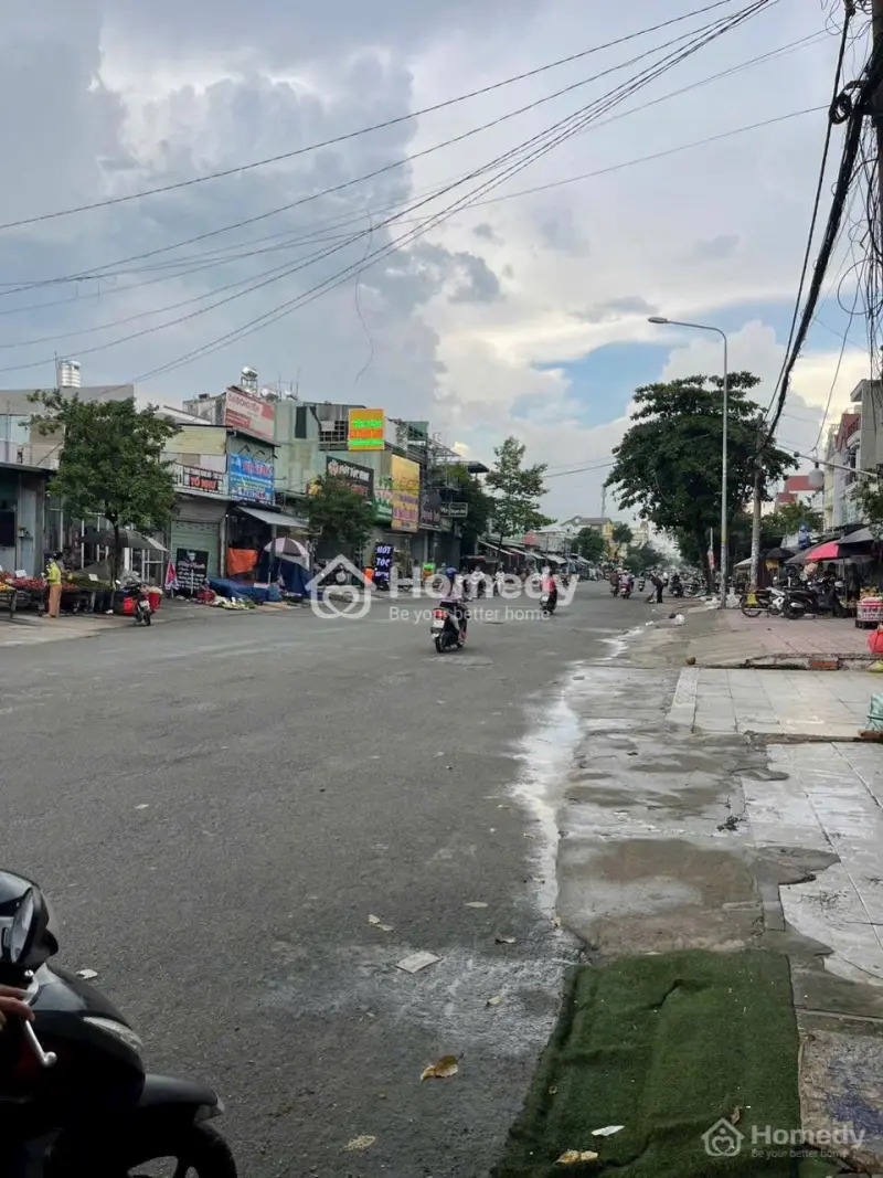 Bán Nhà Mặt Tiền Kinh Doanh Ngay Chợ Bình Thành - Quận Bình Tân. Cn Đủ