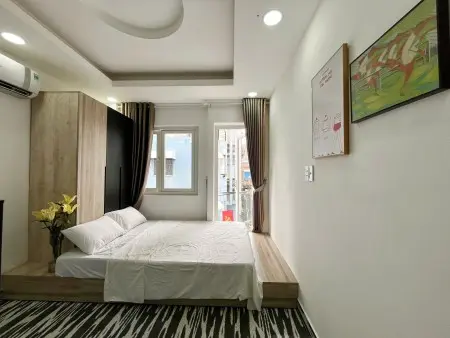 Cho Thuê Chdv Nguyễn Cảnh Chân Sát Trung Tâm Q1.Giá 5.3-6.3Tr. Có Ban Công Sạch Sẽ Tiện Nghi.