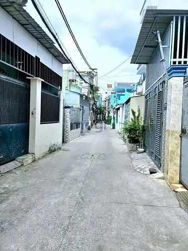 Bán Nhà Đông Hưng Thuận Quận 12, Hxh - 2 Tầng 3Pn, 4M X 20M - 5 Tỷ 700