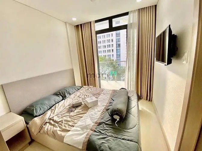 🌟Căn Hộ Tại Q1🌾Full Nội Thất 🌾Một Phòng Ngủ, Ban Công 🌟