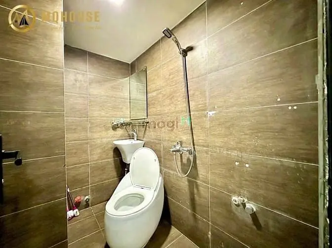 🏢 Tòa Nhà Căn Hộ Dịch Vụ Gần Đường Út Tịch - Mặt Tiền Đ.trường Sa Tb